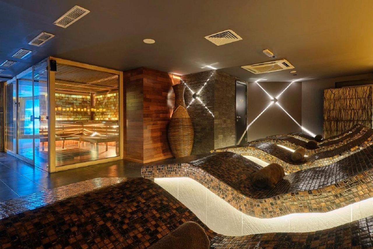 Hotel Emirates Sofia Luaran gambar