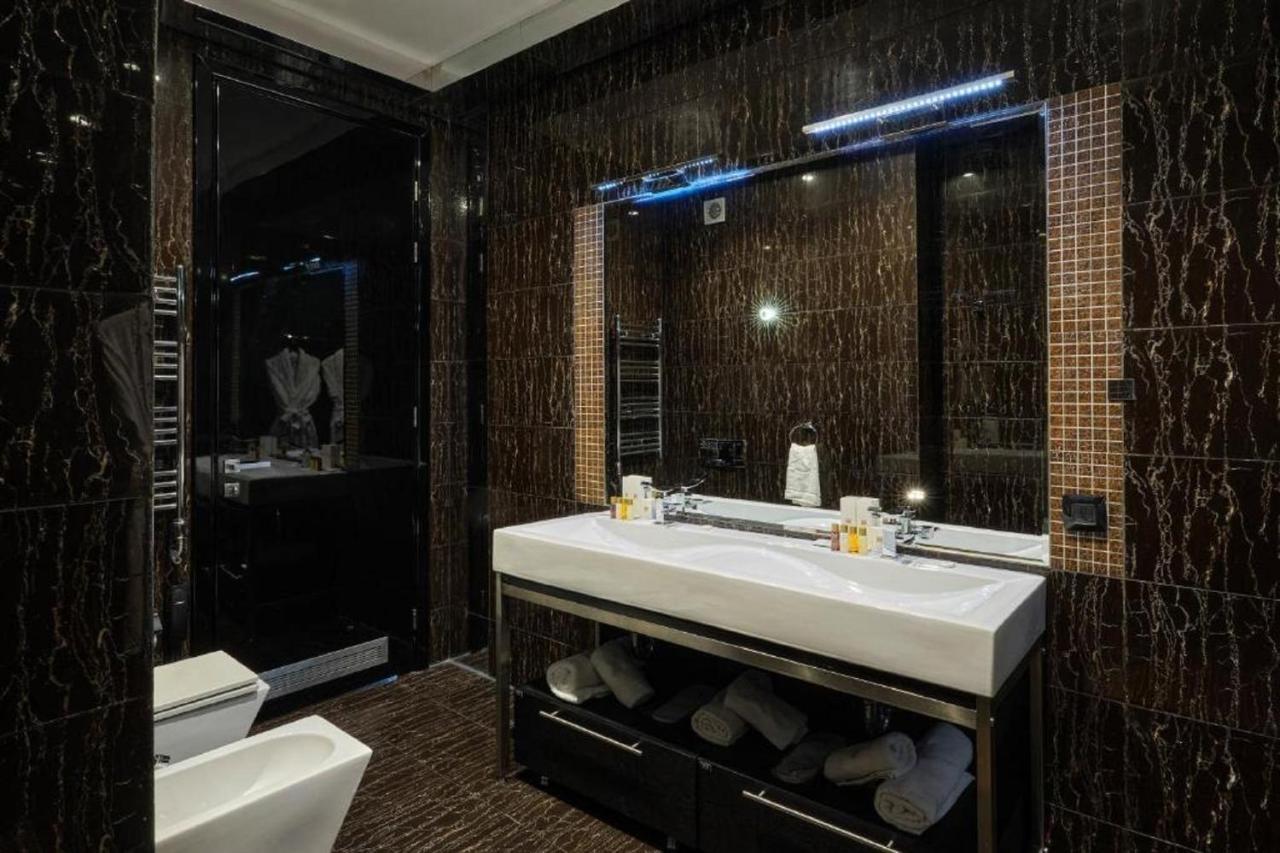 Hotel Emirates Sofia Luaran gambar